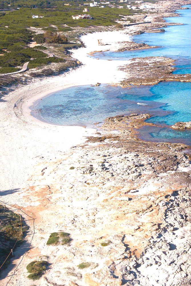 Ses Platgetes, la playa de Es caló, Formentera